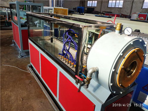 鋒達(dá)塑機 碳素螺旋管設(shè)備制造與環(huán)保設(shè)備工廠